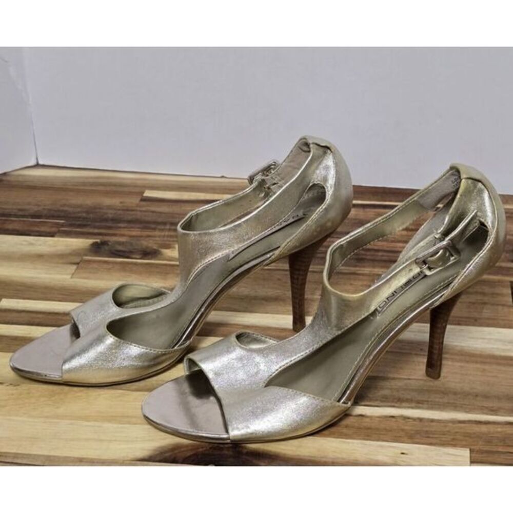 Bandolino Women's Gold Leather Strappy Open Toe Heels Size 9M‎